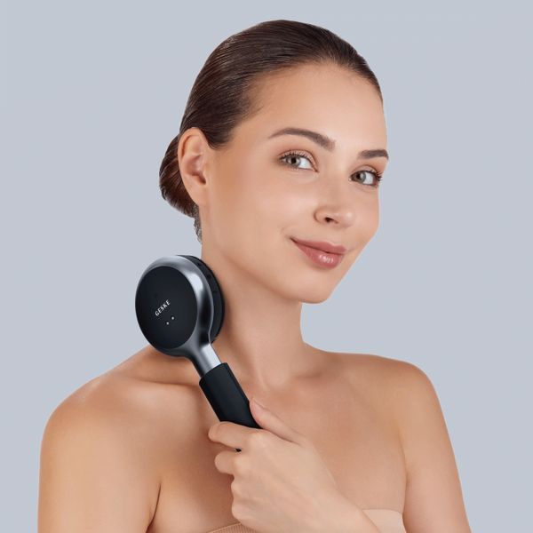 Звукова світлодіодна щітка для всього тіла GESKE Sonic LED Full-Body Brush&Intensive Exfoliator 9в1 black HB0385 фото