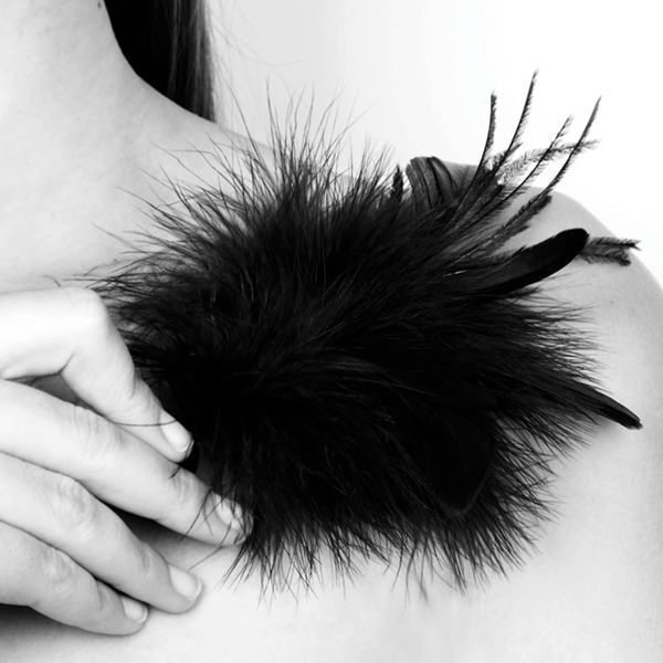 Мітелка Bijoux Indiscrets Pom Pom &ndash; feather tickler SO2674 фото