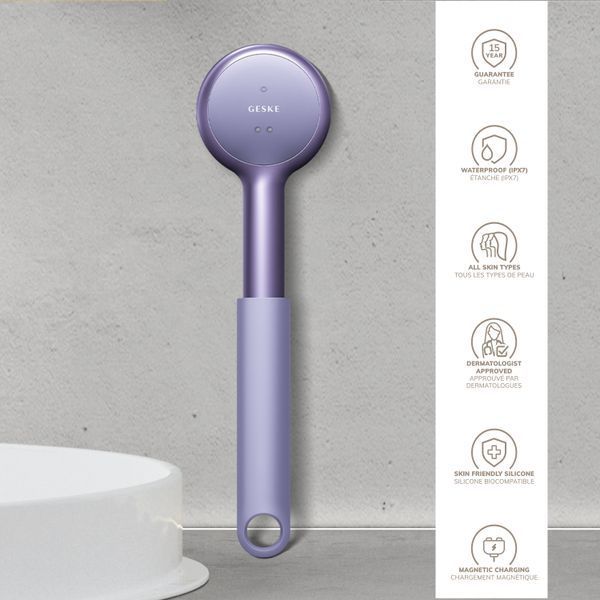 Звукова світлодіодна щітка для всього тіла GESKE Sonic LED Full-Body Brush&Intensive Exfoliator 9в1 purple HB0391 фото