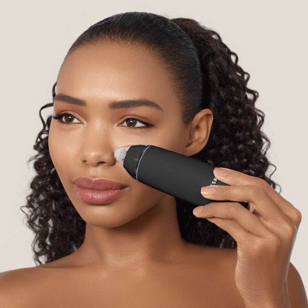 Мікродермабразійний пристрій для видалення чорних цяток GESKE MicroDermabrasion Blackhead Remover 7в1 gray HB0567 фото