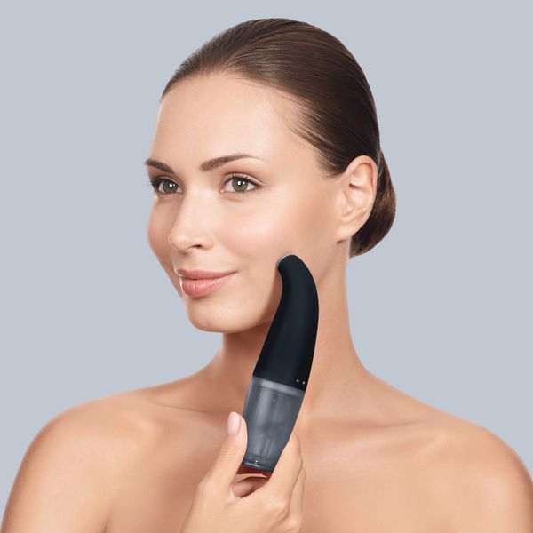 Очищуючий засіб для обличчя GESKE Aqua-Stream Face Cleanser 8в1 black HB0396 фото
