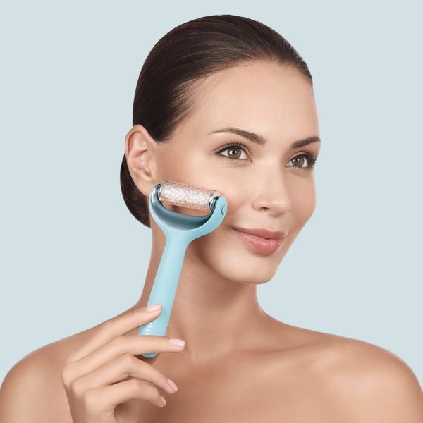 Електронний ролер для обличчя та тіла з мікроголками GESKE MicroNeedle Face&Body Roller 8в1 turquoise HB0202 фото