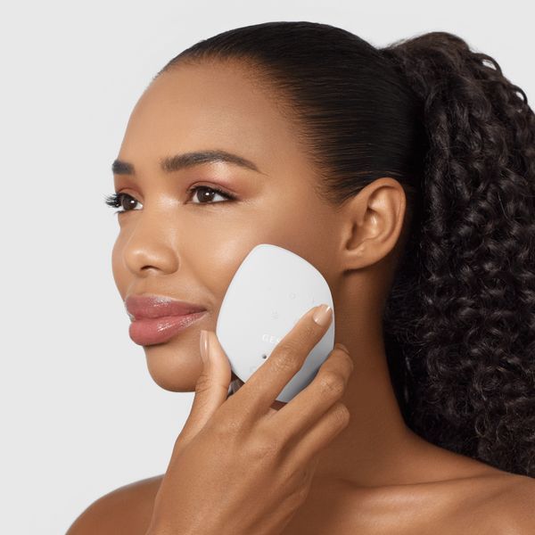 Ультразвукова маска тепло та холод GESKE Sonic Warm&Cool Mask 9в1 white HB0106 фото