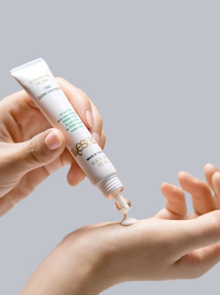 CBD-концентрат YESforLOV CBD CONCENTRATE 15 мл, розслаблює та підвищує чутливість, 150 мг CBD SX4525 фото