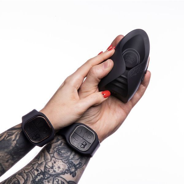 Іграшка для пар Hot Octopuss PULSE DUO LUX, пульсація+вібрація, використання без рук, 2 пульти SO8730 фото