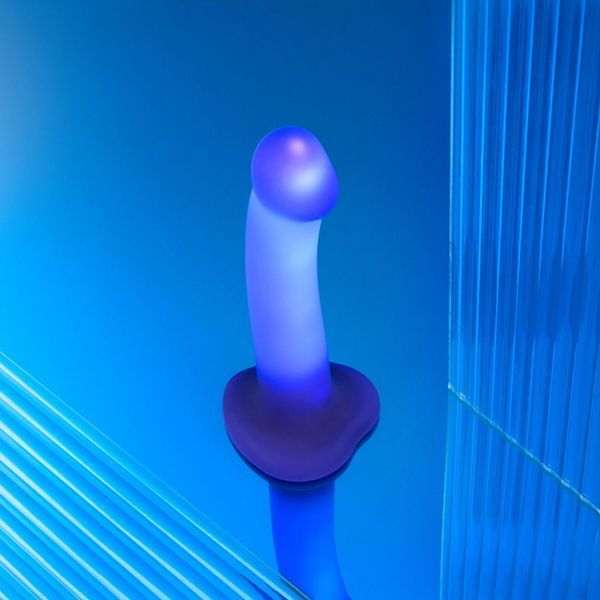 Дилдо, що світиться Strap-On-Me Glow-LED Dildo Purple - M SX2851 фото