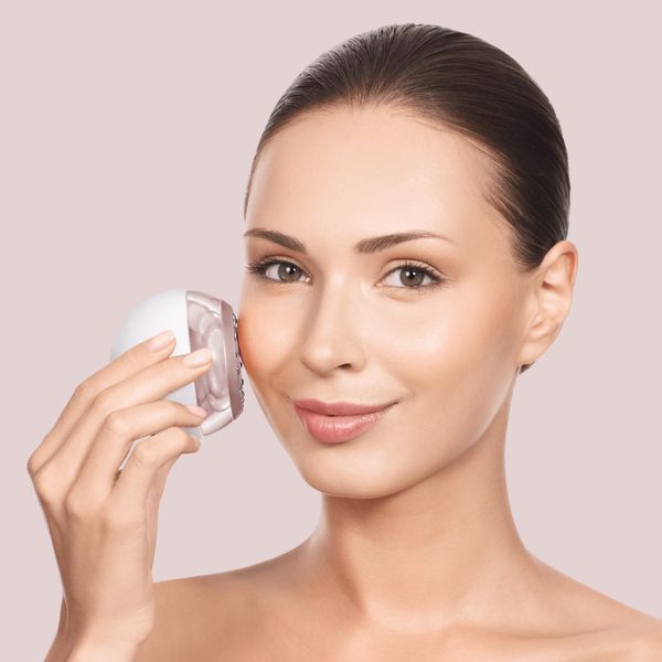 Масажер для підтяжки шкіри обличчя GESKE Anti-aging Skin Tightener 6в1 starlight HB0425 фото