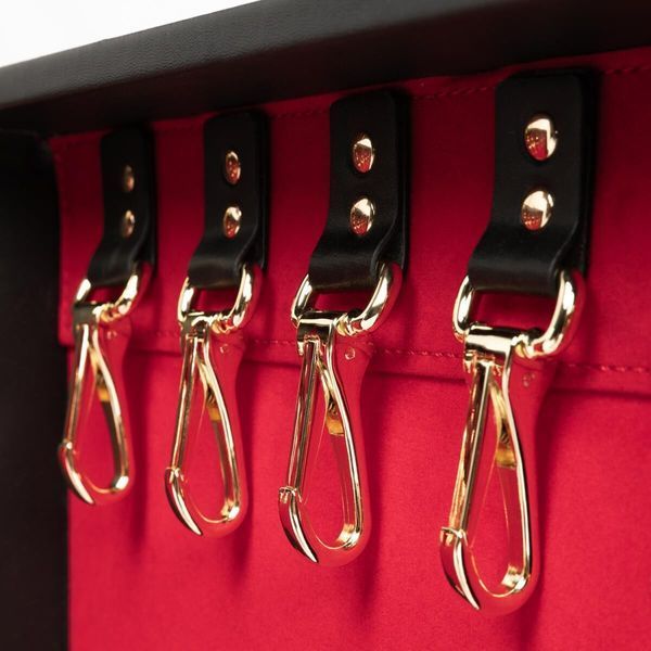 Набір для BDSM Bedroom Fantasies: Bondage Suitcase 13 Pcs - Cow Leather SX1195 фото
