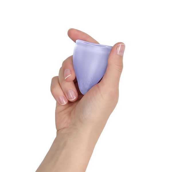 Менструальна чаша Fun Factory FUN CUP SIZE A Purple, багаторазова, діаметр 4 см, об&rsquo;єм 20 мл SX3682 фото
