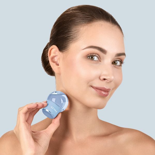 Масажер для обличчя і тіла GESKE Cool&Warm Face and Body Massager 7в1 aquamarine HB0296 фото