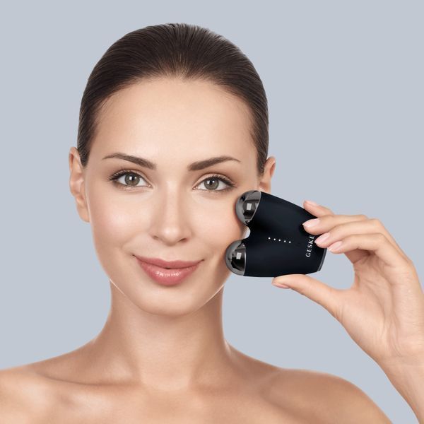Мікрострумовий підтягувач шкіри обличчя GESKE MicroCurrent Face-Lifter 6в1 black HB0135 фото